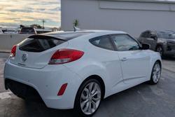 2013 Hyundai Veloster