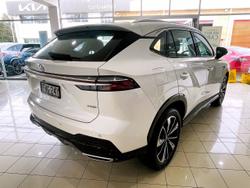 2024 MG HS Excite