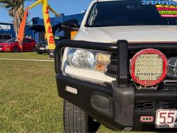 2017 Toyota Hilux SR