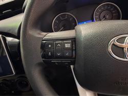 2017 Toyota Hilux SR