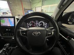2017 Toyota Landcruiser VX VDJ200R 4X4 Dual Range Merlot Red