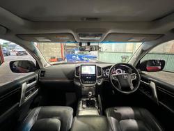 2017 Toyota Landcruiser VX VDJ200R 4X4 Dual Range Merlot Red