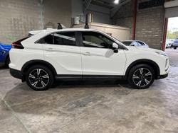 2022 Mitsubishi Eclipse Cross ES