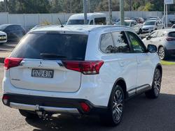 2016 Mitsubishi Outlander LS