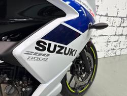 2026 Suzuki Gixxer SF 250 Gixxer White