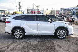 2023 Toyota Kluger Grande