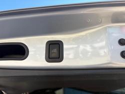 2016 Toyota Kluger Grande