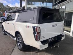 2022 Isuzu D-MAX LS-U+