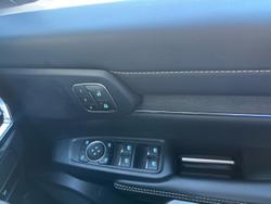 2023 Ford Everest Platinum
