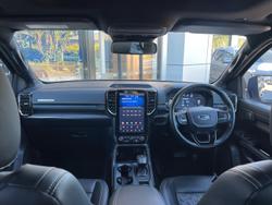 2023 Ford Everest Platinum