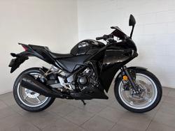 Honda CBR250R