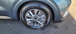 2022 Kia Carnival S