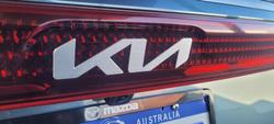 2022 Kia Carnival S