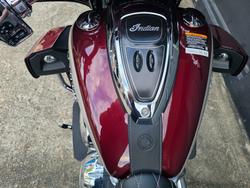 2025 Indian ROADMASTER CLASSIC MAROON
