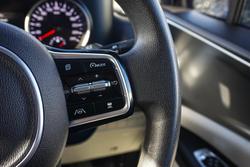 2023 Kia Carnival S