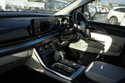 2023 Kia Carnival S