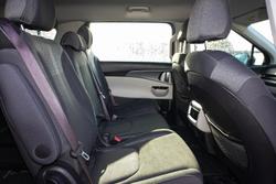 2023 Kia Carnival S