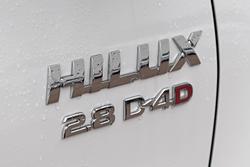 2023 Toyota Hilux SR