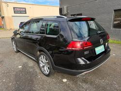 2015 Volkswagen Golf Alltrack 132TSI 7 MY16 Four Wheel Drive Deep Black