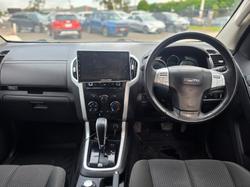 2018 Isuzu MU-X LS-M