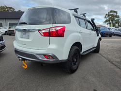 2018 Isuzu MU-X LS-M