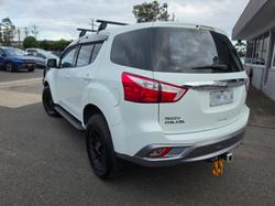 2018 Isuzu MU-X LS-M