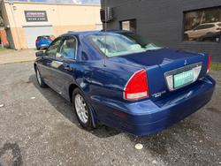 2002 Mitsubishi Verada Ei KJ MY02 Pacific Blue