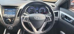 2014 Hyundai Veloster +
