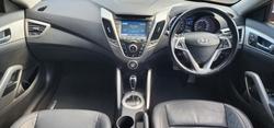2014 Hyundai Veloster +
