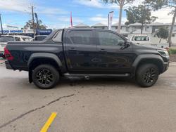 2022 Toyota Hilux Rogue