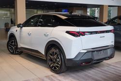 2025 Peugeot 3008 GT Premium Hybrid