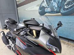 2024 CFMOTO 450 SR ABS Black