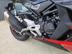 2024 CFMOTO 450 SR ABS Black