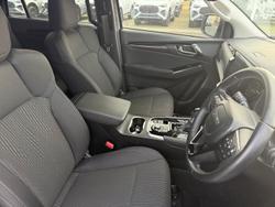 2025 Isuzu MU-X LS-U