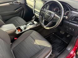 2022 Isuzu MU-X LS-U