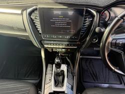 2022 Isuzu MU-X LS-U
