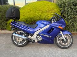 Kawasaki ZZ-R250 (EX250)