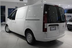 2026 Hyundai STARIA LOAD