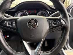 2018 HOLDEN COMMODORE RS