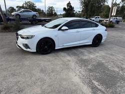 2018 HOLDEN COMMODORE RS