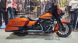 2019 HARLEY-DAVIDSON FLHXS STREET GLIDE SPECIAL