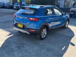2024 KIA STONIC S