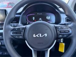2024 KIA STONIC S