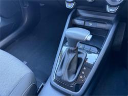 2024 KIA STONIC S