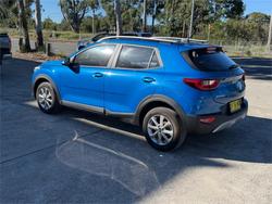 2024 KIA STONIC S