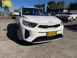 2022 KIA STONIC S