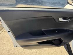 2022 KIA STONIC S