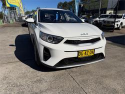 2022 KIA STONIC S