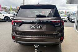 2022 Ford Everest Platinum