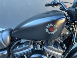 2019 HARLEY-DAVIDSON XL883N IRON 883 BLACK